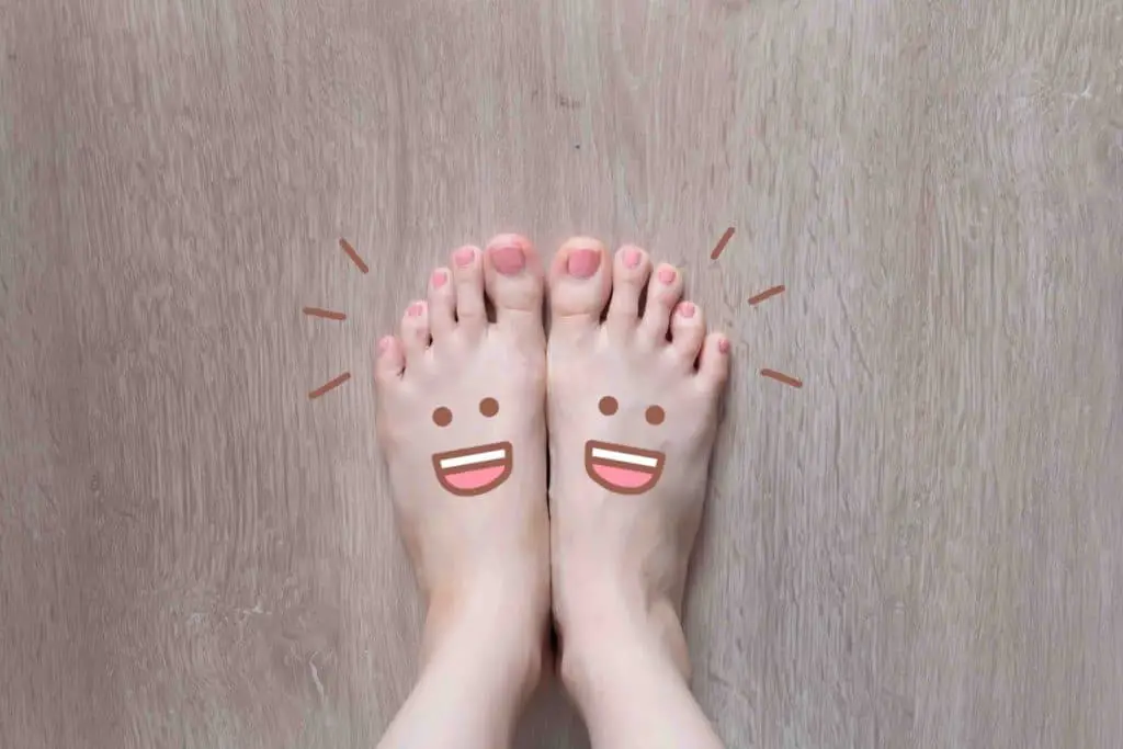 How to sell feet pics on onlyfans