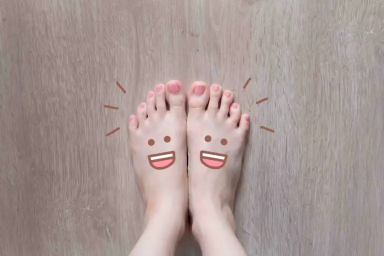 How to Sell Feet Pics Online: Ultimate Guide (2022)